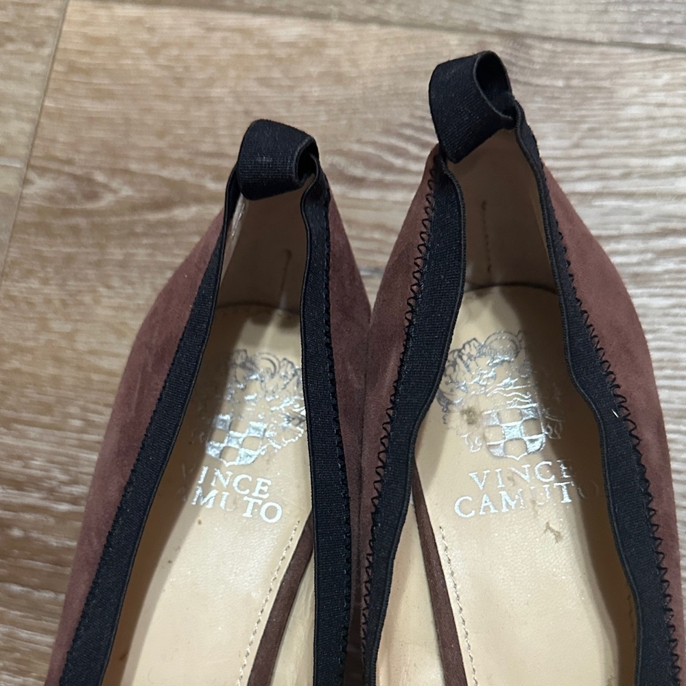 Vince Camuto Brown Suede Heels with Black Trim - Picture 2 of 6